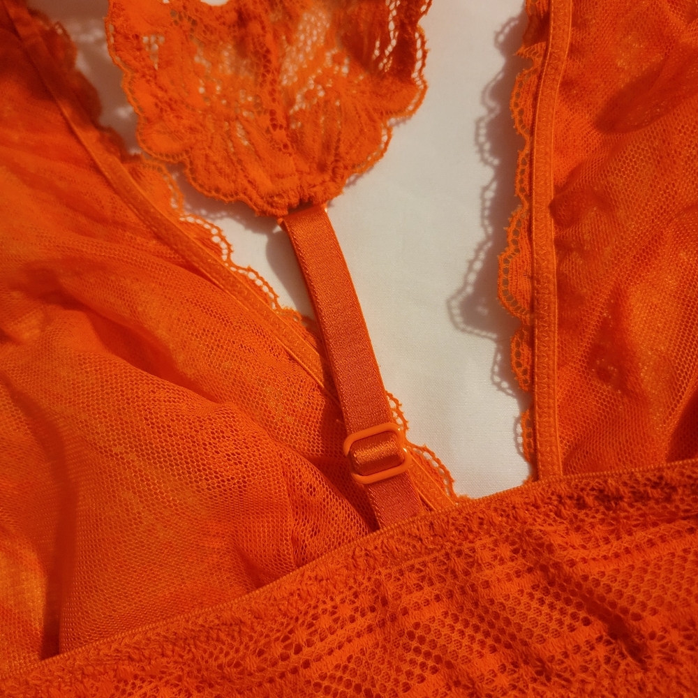High Apex Unlined Racerback Bralette  | Auden - Picture 9 of 13